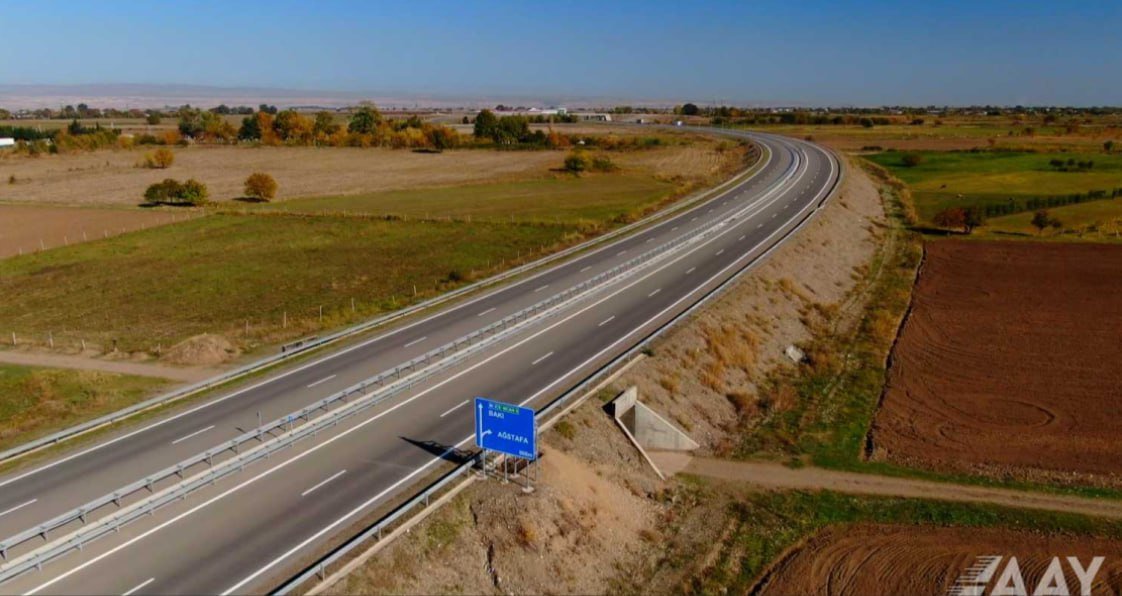 Azərbaycanda bu magistral yol genişləndirilir – FOTO - foto 1