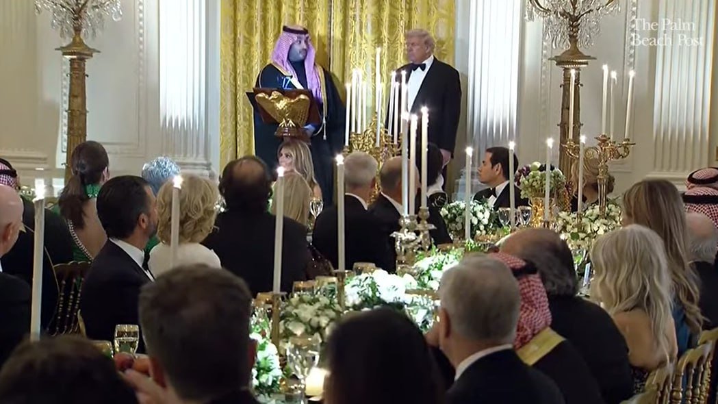 Bin Salman zarafat etdi &ndash; Gələn dəfə kostyum geyinə bilərəm &ndash; VİDEO
