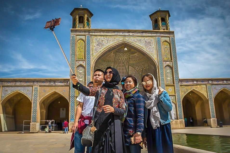 &ldquo;İranda foto çəkdirməyin&rdquo; - Rusiyadan XƏBƏRDARLIQ