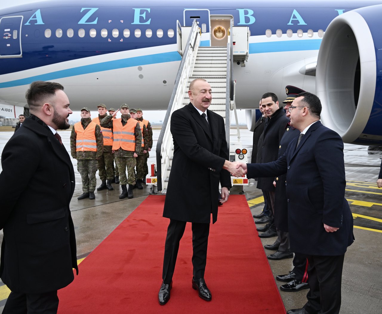 İlham Əliyev Slovakiyaya GETDİ – FOTO İlham Əliyev Slovakiyaya GETDİ – FOTO