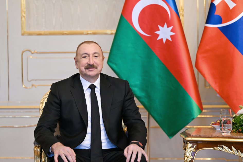 İlham Əliyevin Slovakiya Prezidenti ilə təkbətək görüşü olub - FOTO/VİDEO - foto 2