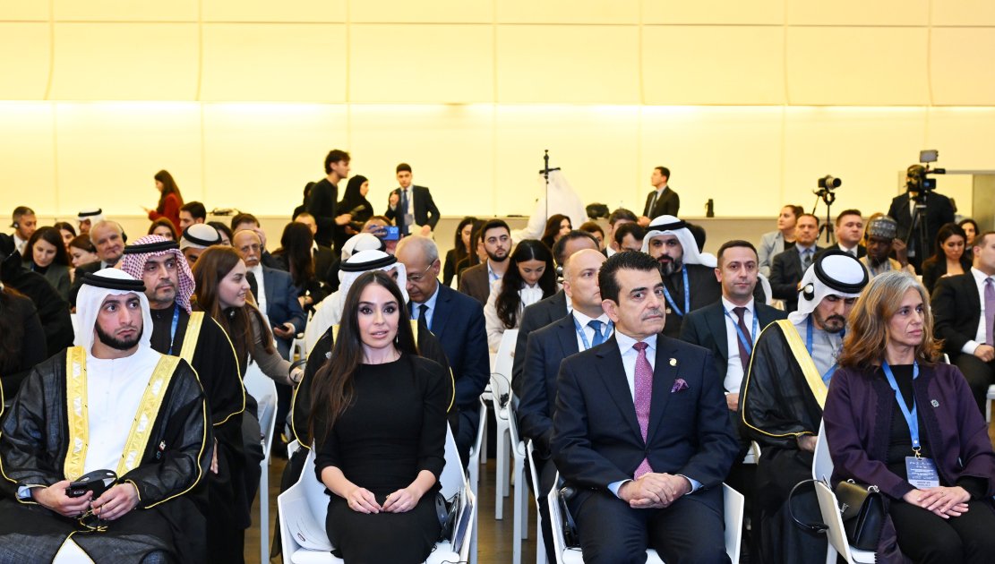 Leyla Əliyeva Bakıda keçirilən beynəlxalq konfransda iştirak etdi - FOTO - foto 5