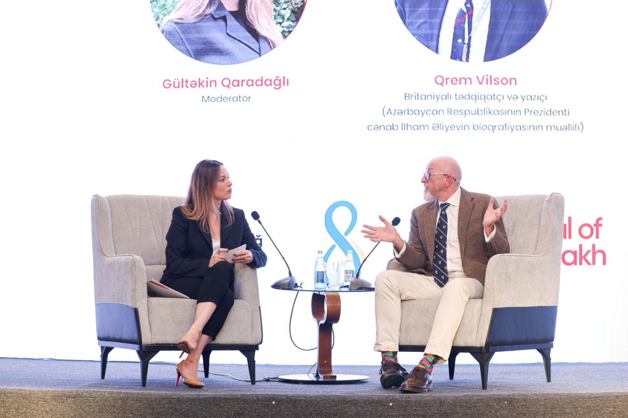 “Qarabağın Dirçəlişi: Azərbaycan İntibahının Hekayəsi” innovativ kitab layihəsinin təqdimatı keçirildi – FOTO - foto 9