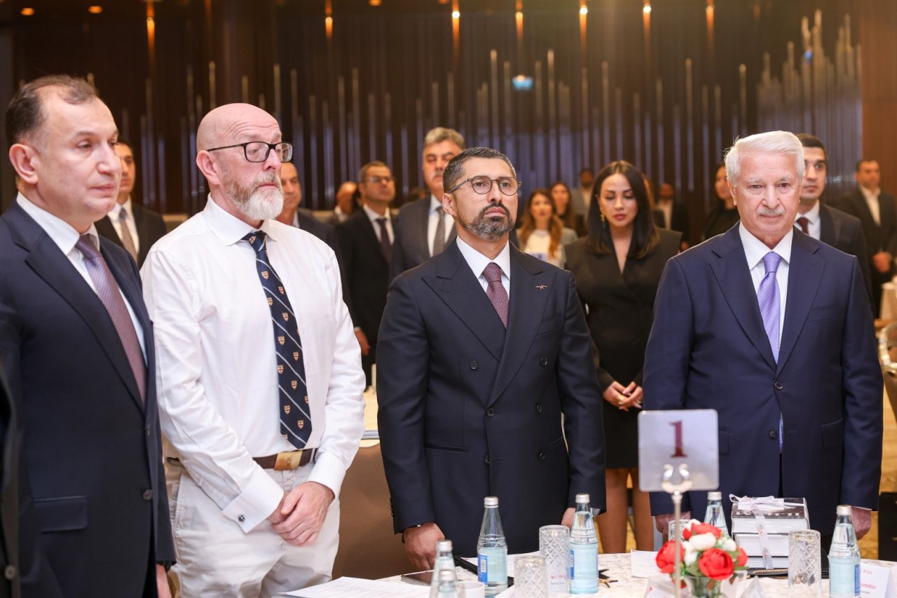 “Qarabağın Dirçəlişi: Azərbaycan İntibahının Hekayəsi” innovativ kitab layihəsinin təqdimatı keçirildi – FOTO - foto 1