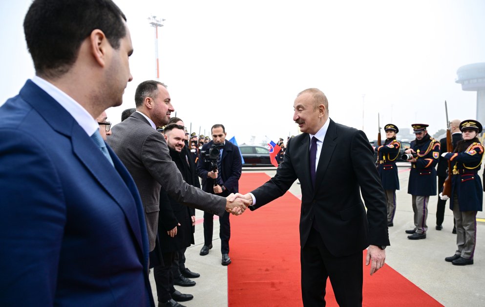 İlham Əliyevin Slovakiyaya rəsmi səfəri BAŞA ÇATDI - FOTO - foto 1
