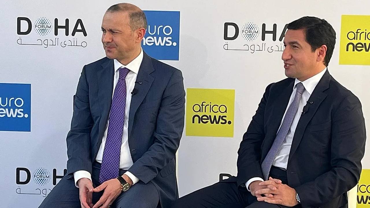 Hikmət Hacıyev və Qriqoryan "Euronews"a birlikdə müsahibə verdilər - FOTO Hikmət Hacıyev və Qriqoryan "Euronews"a birlikdə müsahibə verdilər - FOTO