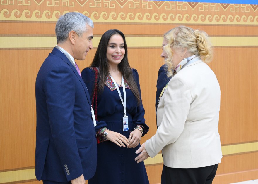 Leyla Əliyeva Türkmənistanda beynəlxalq konfransda iştirak etdi - FOTO - foto 1
