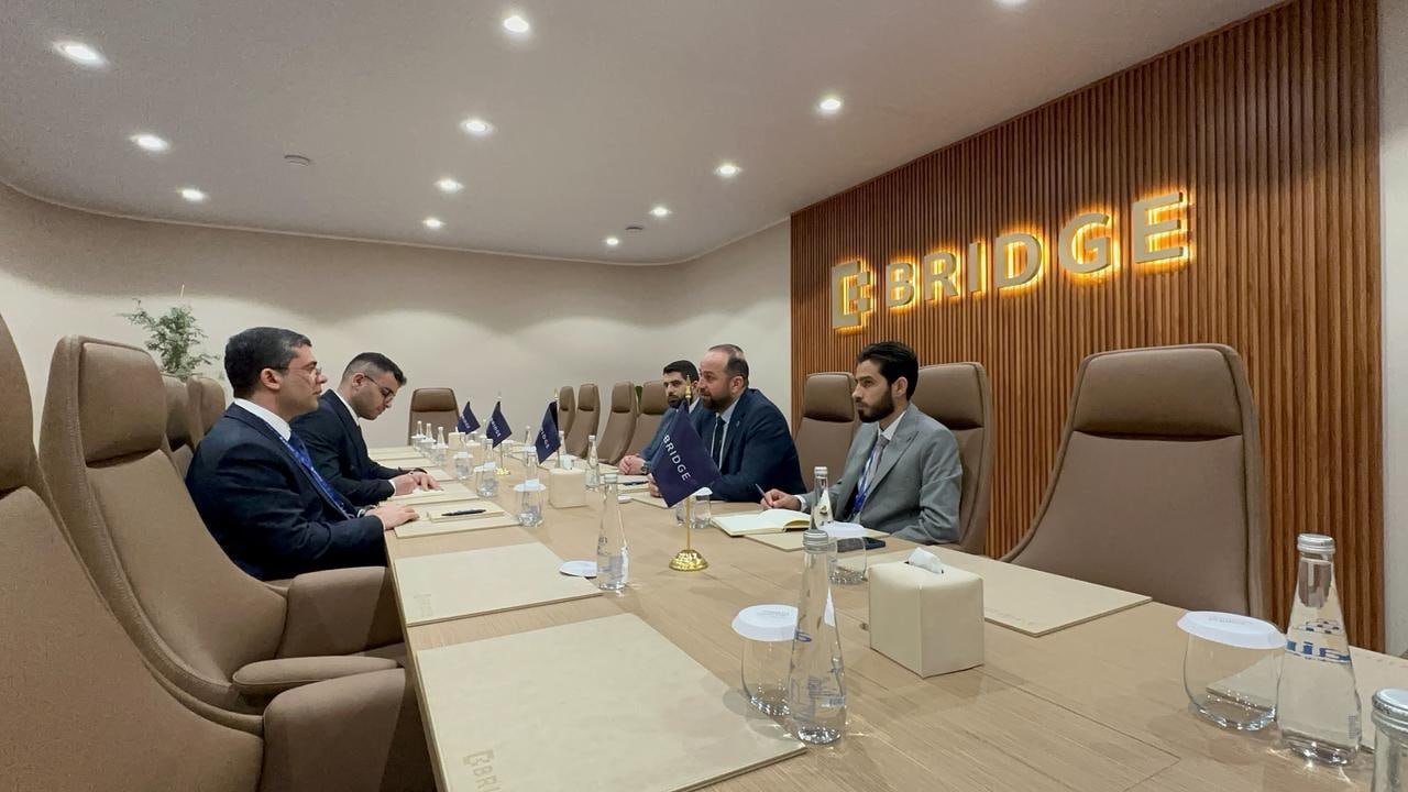Əhməd İsmayılov Suriyanın informasiya naziri ilə GÖRÜŞDÜ – FOTO - foto 1