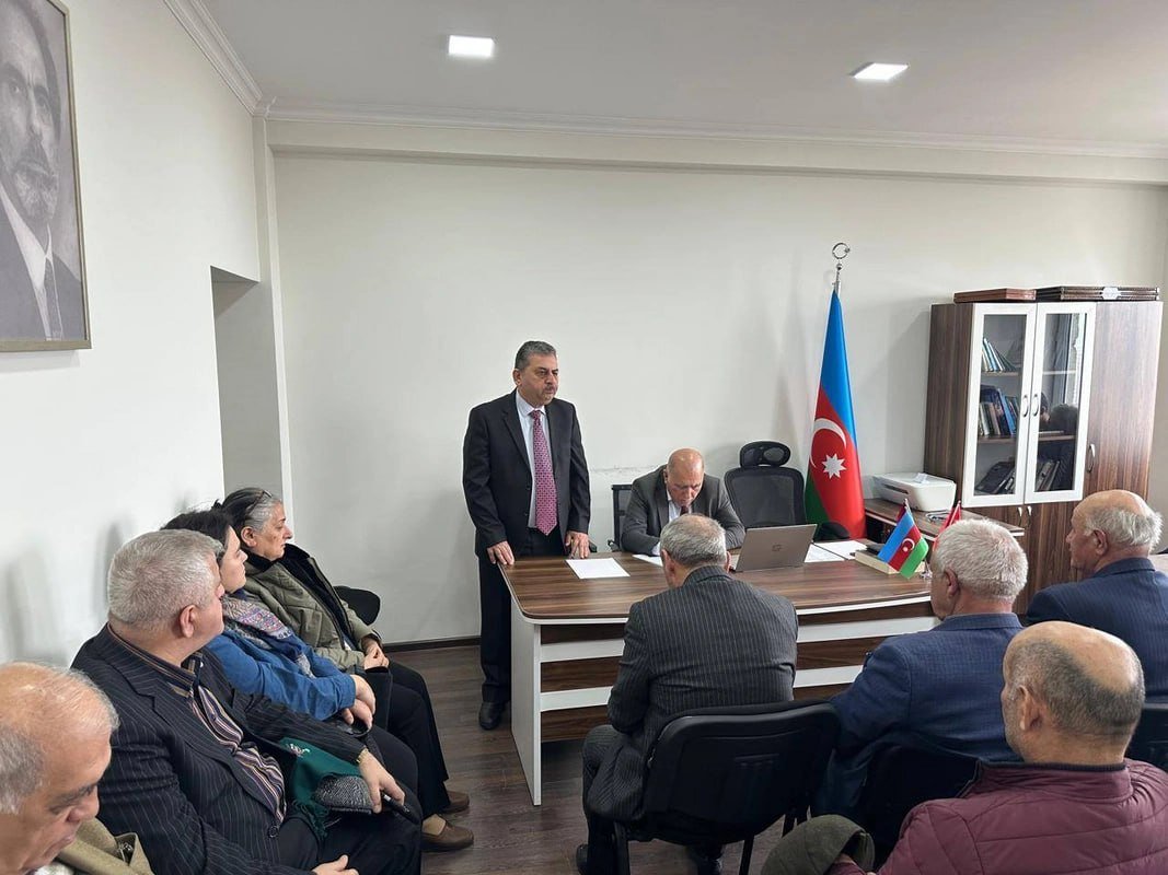 Pənah Hüseyn partiya sədrliyindən istefa verdi - FOTO - foto 5