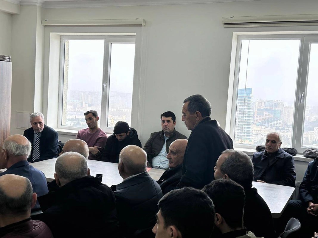Pənah Hüseyn partiya sədrliyindən istefa verdi - FOTO - foto 3