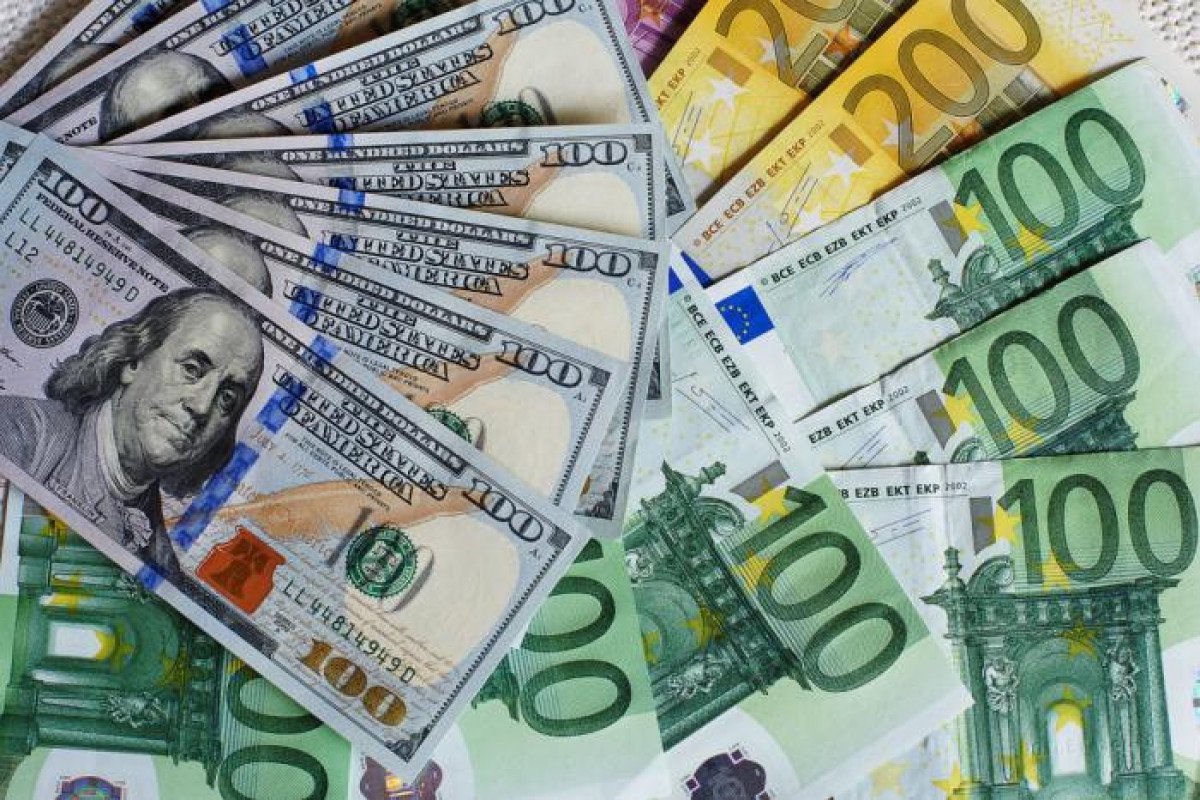 Avro və rubl bahalaşdı, dollar isə... &ndash; YENİ MƏZƏNNƏ