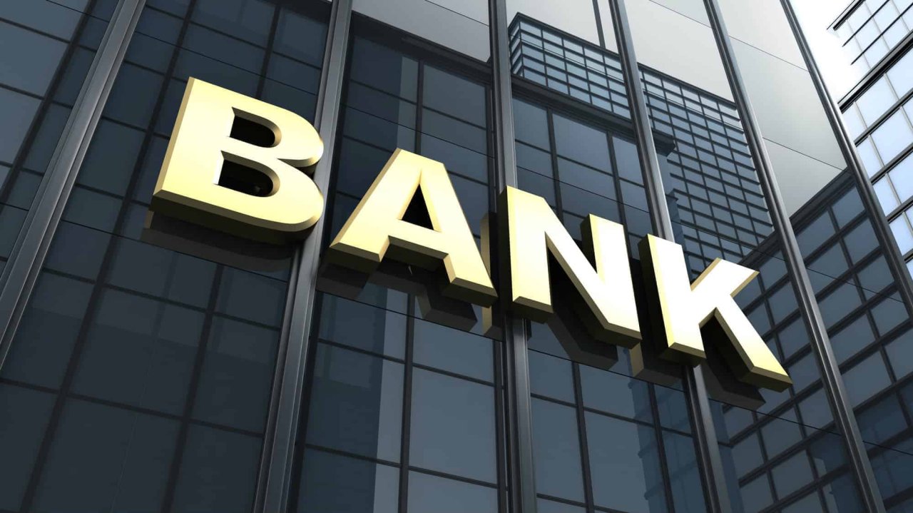 Bayram günlərində banklar və poçt şöbələri necə işləyəcək?