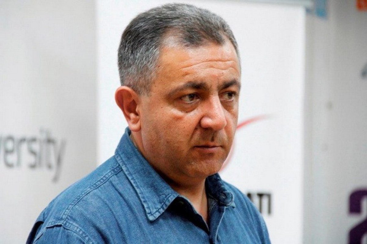 Ərəstun Oruclunun məhkəməsi BAŞLADI