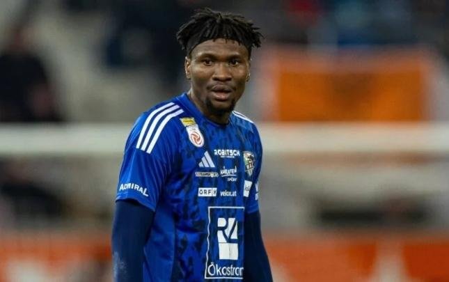 "Trabzonspor" nigeriyalı futbolçu ilə ANLAŞDI