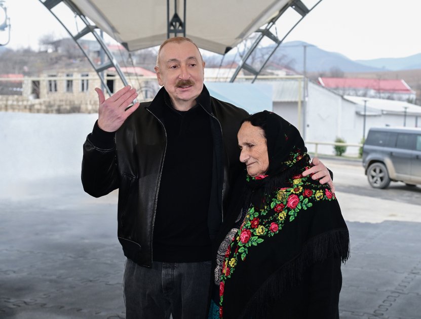 Prezident Ağdərədə sakinlərlə görüşdü – FOTO/VİDEO - foto 5