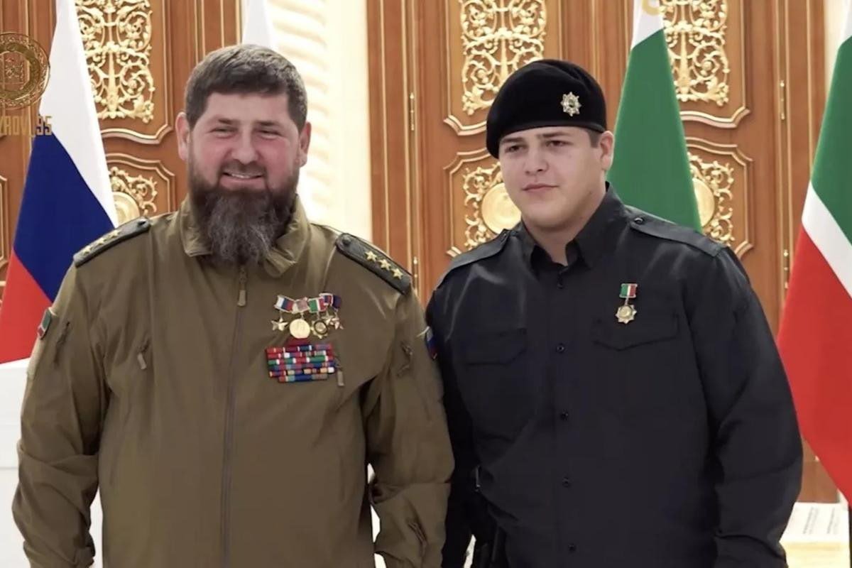 Ramzan Kadırovun qəzaya düşən oğlu təyyarə ilə Moskvaya aparılır
