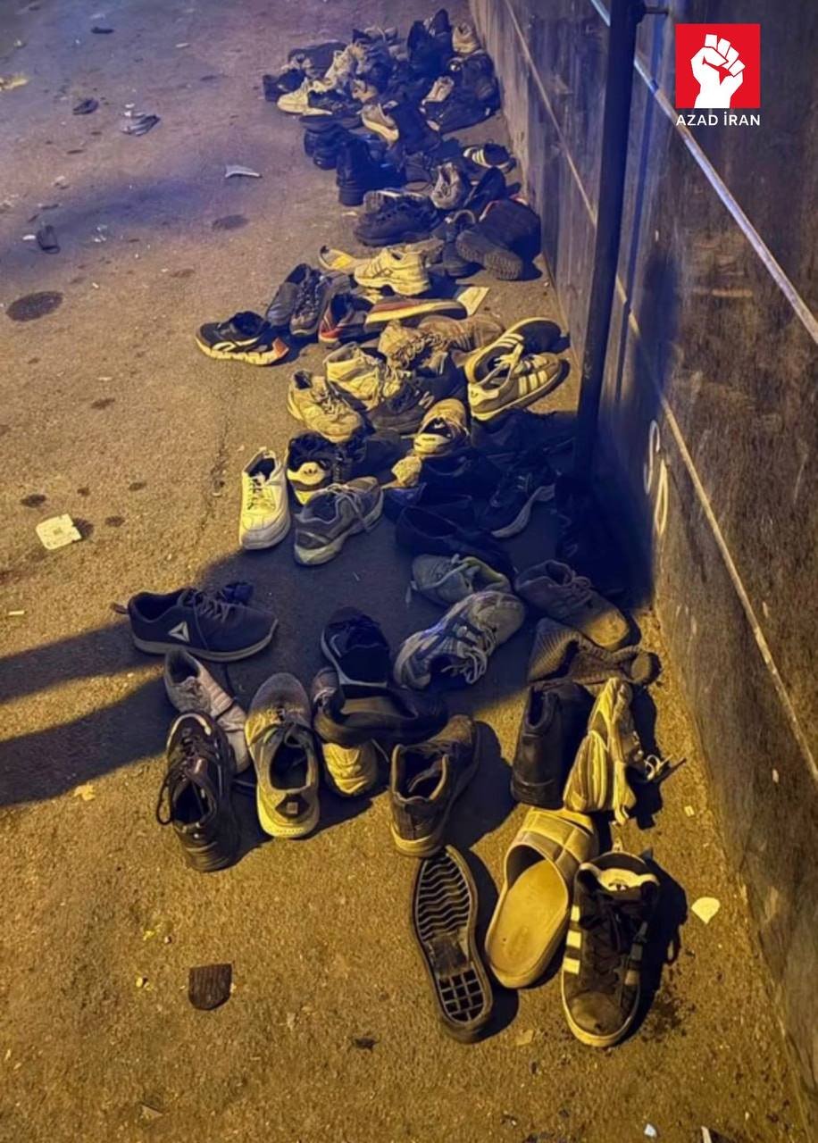 Yiyəsi ölmüş ayaqqabılar... &ndash; İranda qətliamın simvoluna çevrildi