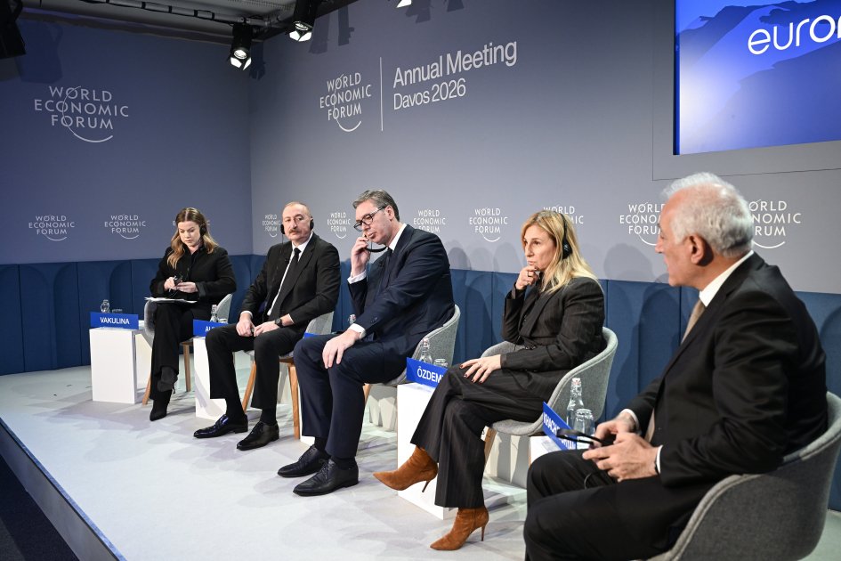 İlham Əliyev Davosda panel iclasında İŞTİRAK EDİB - FOTO - foto 14