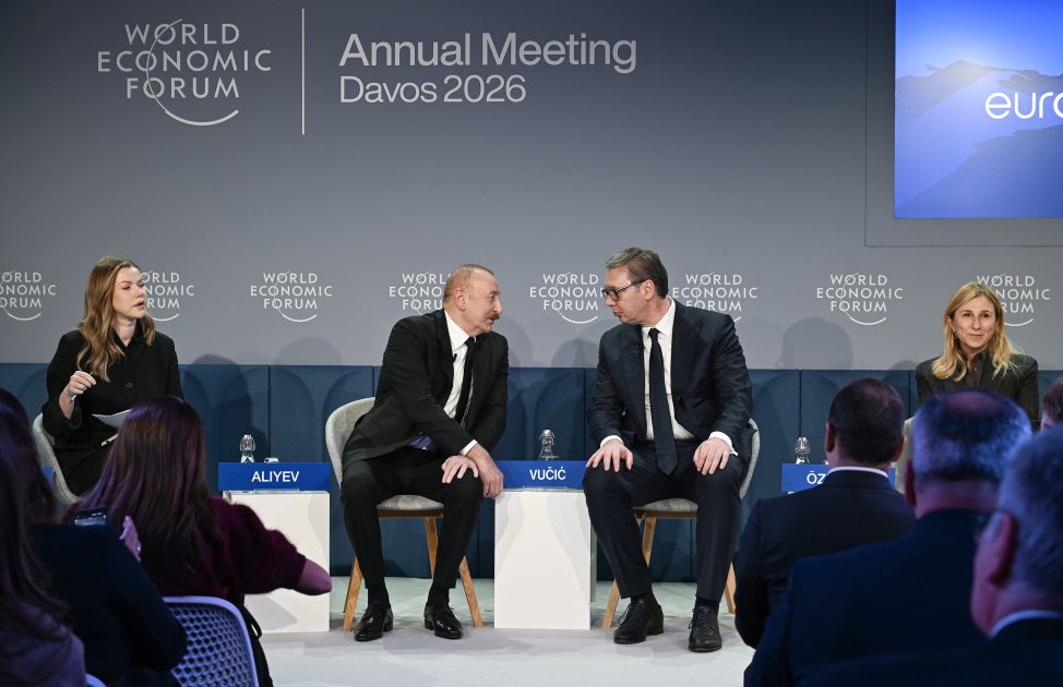 İlham Əliyev Davosda panel iclasında İŞTİRAK EDİB - FOTO - foto 7