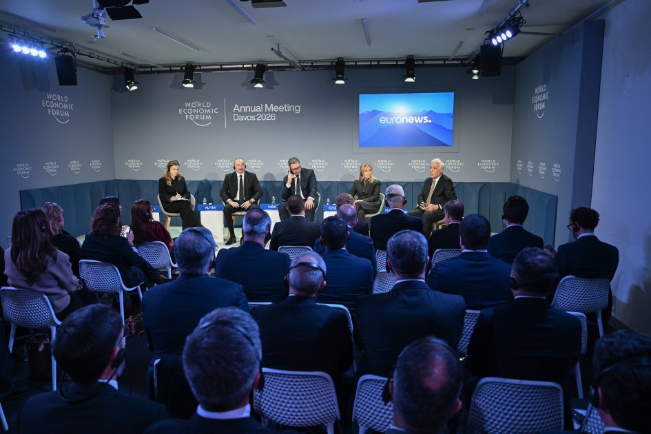 İlham Əliyev Davosda panel iclasında İŞTİRAK EDİB - FOTO - foto 12