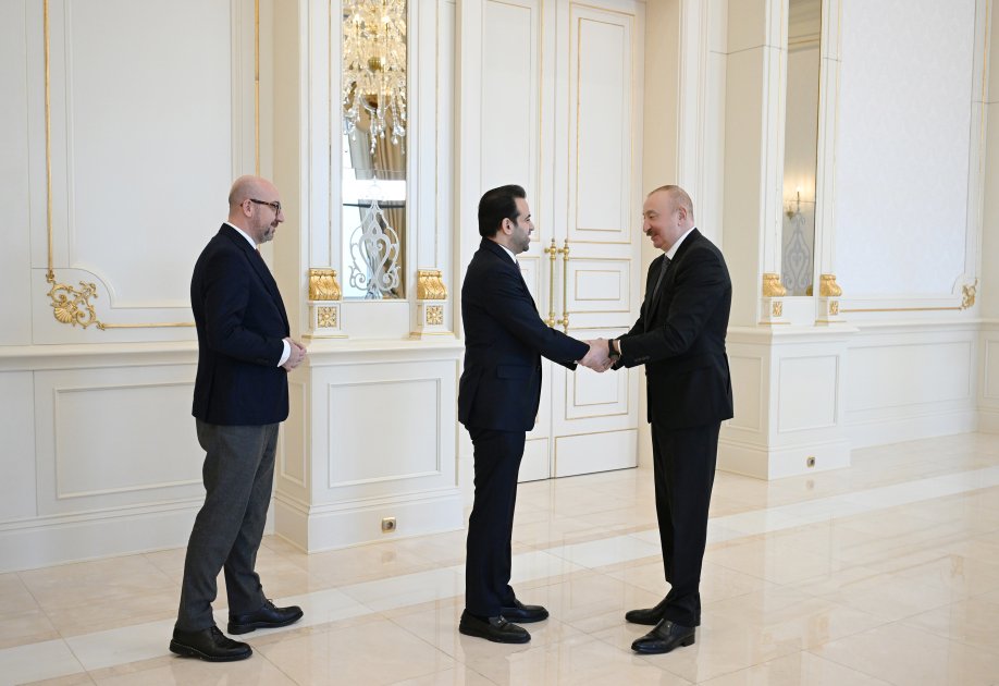 İlham Əliyev “Zayed İnsan Qardaşlığı Mükafatı” ilə bağlı nümayəndə heyətini qəbul etdi - FOTO/VİDEO - foto 1