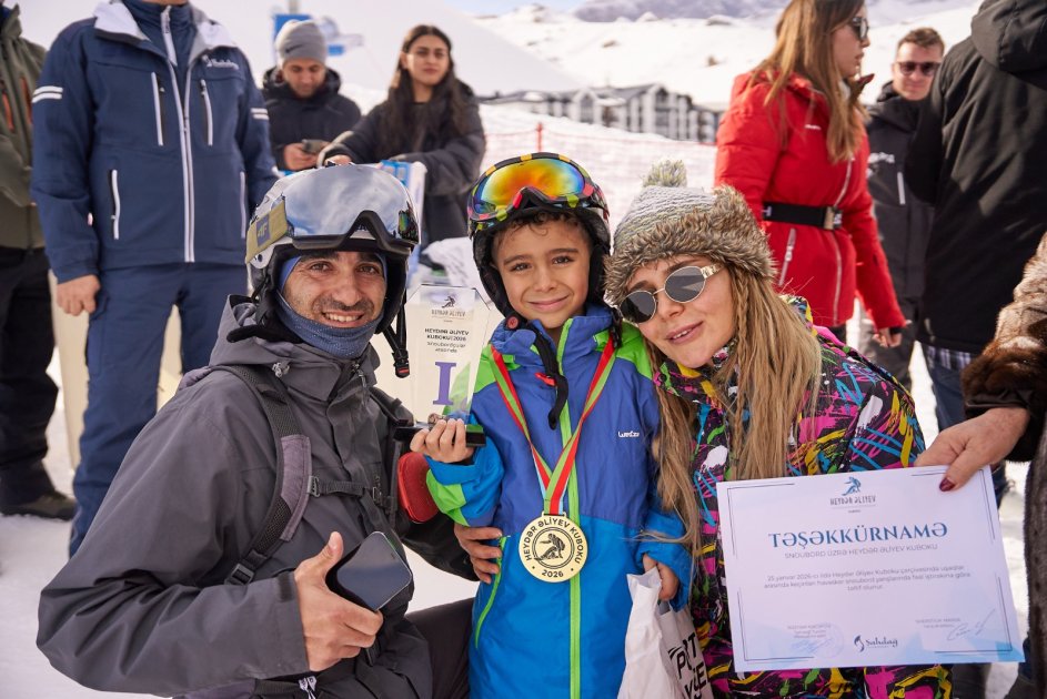 “Şahdağ”da Heydər Əliyev Kubokunun qalibləri mükafatlandırıldı - FOTO - foto 9