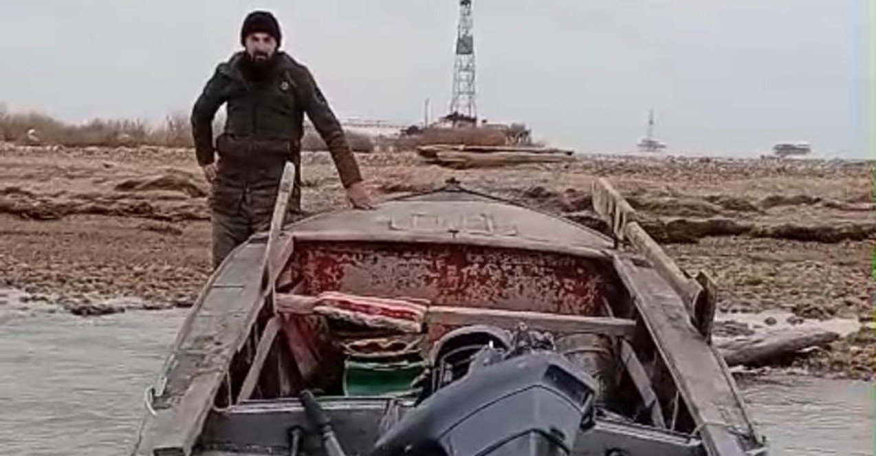 Köməksiz qalan balıqçılar xilas EDİLDİ - FOTO