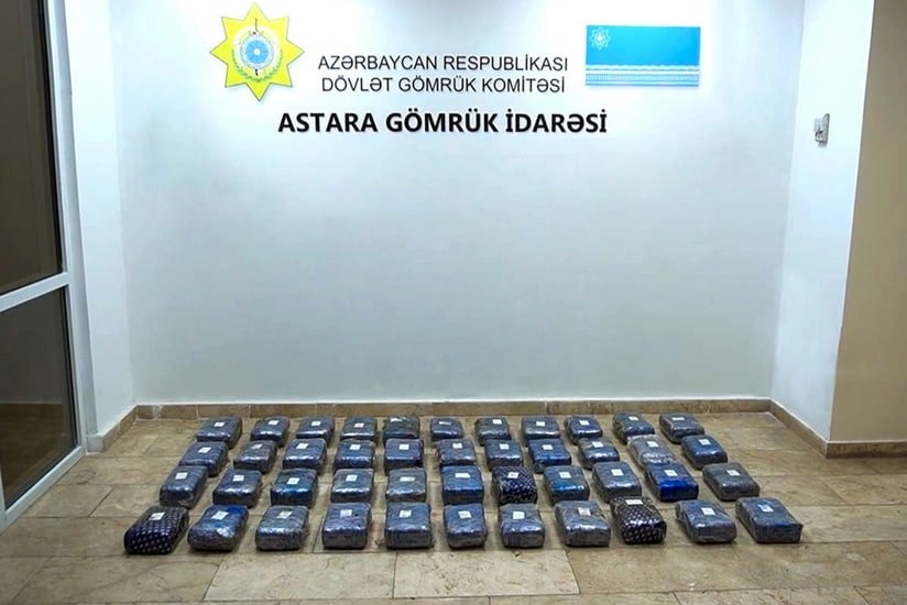 Gömrükdə ƏMƏLİYYAT: İrandan Rusiyaya &ldquo;göyərti&rdquo; aparan yük maşınında narkotik aşkarlandı &ndash; FOTO