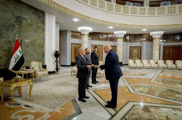 Azərbaycan səfiri etimadnaməsini İraq Prezidentinə təqdim etdi