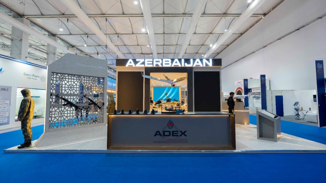 Müdafiə sənayesi nazirinin rəhbərlik etdiyi nümayəndə heyəti “World Defence Show 2026” SƏRGİSİNDƏ - FOTO - foto 2