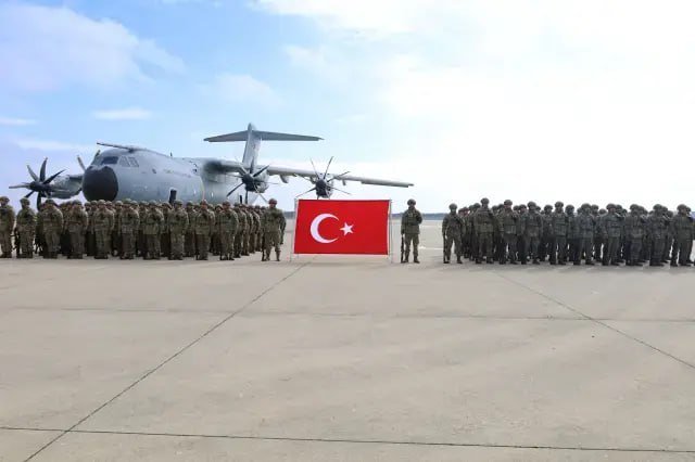Almaniyada türk hərbi konvoyunu görənlər təəccübləndi -FOTO/VİDEO