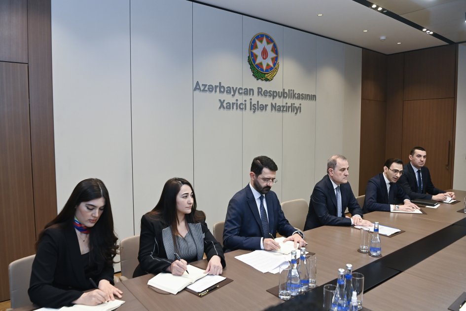 Azərbaycan ilə ərəb ölkələri arasındakı münasibətlər müzakirə olundu - FOTO - foto 1