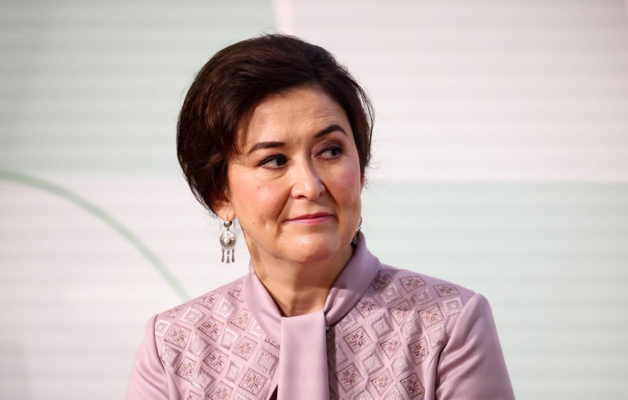 Rusiyada mədəniyyət naziri TUTULDU - FOTO