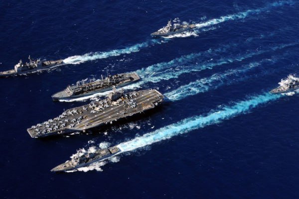ABŞ İranla müharibə astanasında: 70 təyyarə, 16 gəmi və 40 min hərbçi... ABŞ İranla müharibə astanasında: 70 təyyarə, 16 gəmi və 40 min hərbçi...