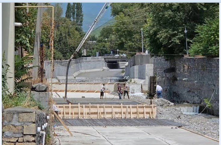 Şəki İcra Hakimiyyəti Qurcana çayının sahil divarlarının təmiri üçün 1 milyon manat ayırdı