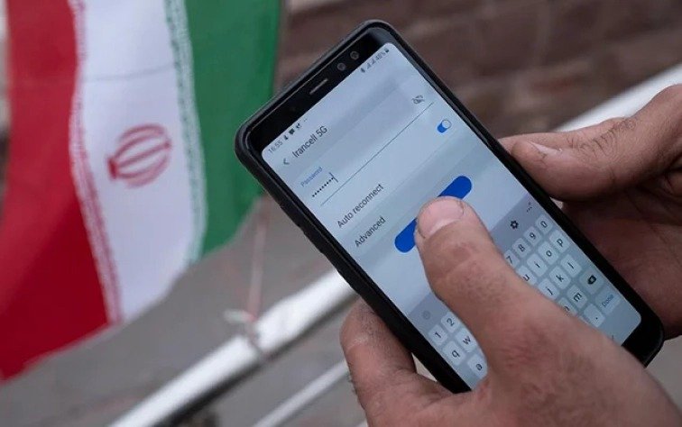 İranda internet və mobil əlaqə kəsildi