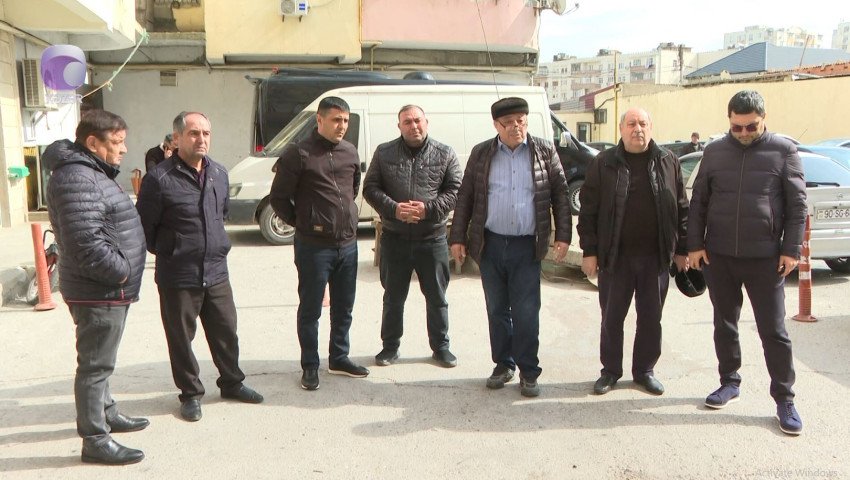 Binanın zirzəmisi zəbt edildiyindən çıxarış ala bilmirlər - VİDEO