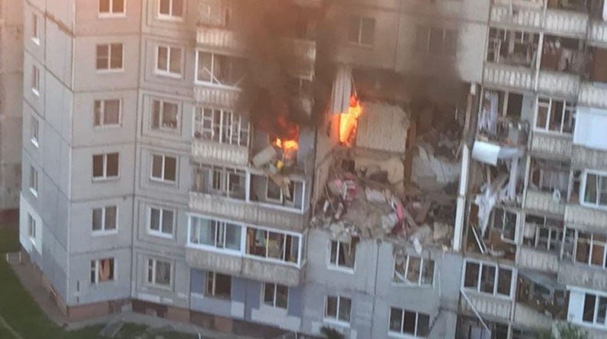 Yaşayış binasında PARTLAYIŞ - Ölənlər var