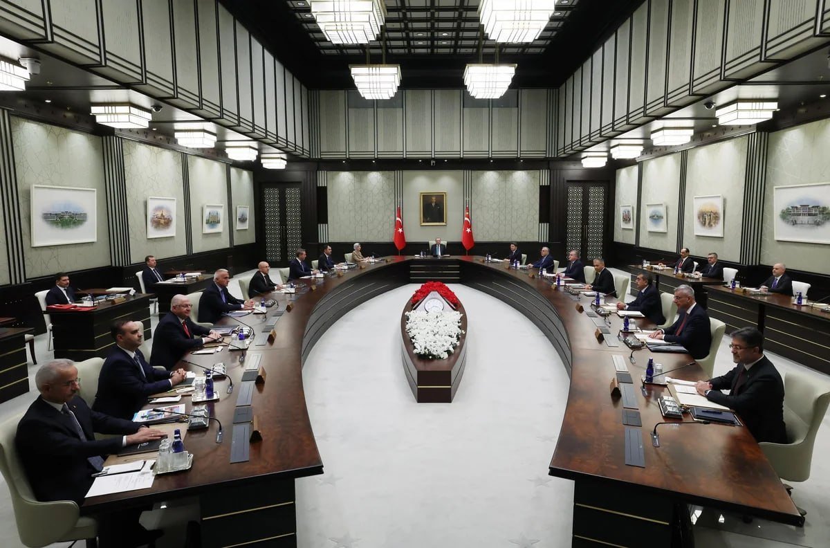 Türkiyə Hörmüz boğazı və enerji bazarındakı vəziyyəti müzakirə edəcək