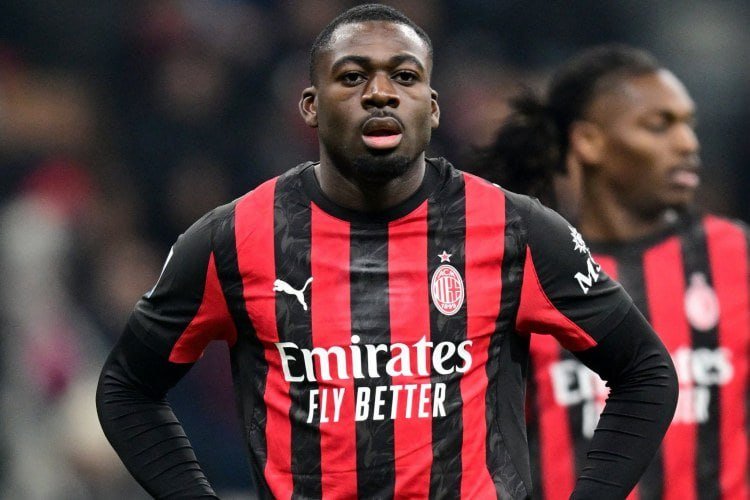 “Qalatasaray”dan “Milan”a 30 milyonluq təklif “Qalatasaray”dan “Milan”a 30 milyonluq təklif