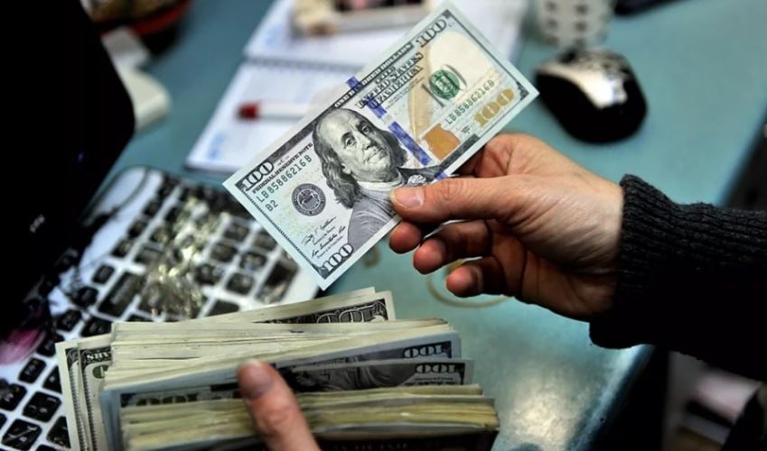 Azərbaycanda dollar ucuzlaşdı Azərbaycanda dollar ucuzlaşdı