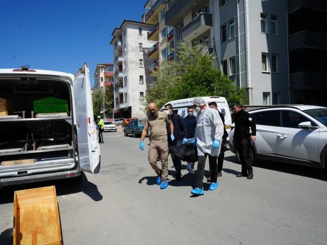 Hamilə həyat yoldaşının meyiti ilə 10 gün eyni evdə qalan ərdən ŞOK SÖZLƏR – FOTO-VİDEO - foto 2