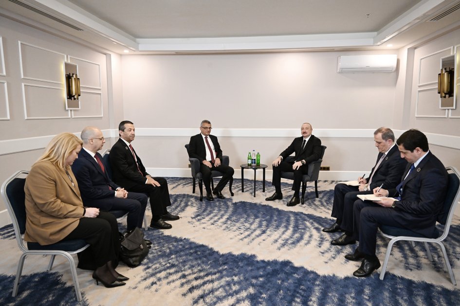 İlham Əliyev və Şimali Kipr Prezidenti arasında GÖRÜŞ - FOTO/VİDEO - foto 3