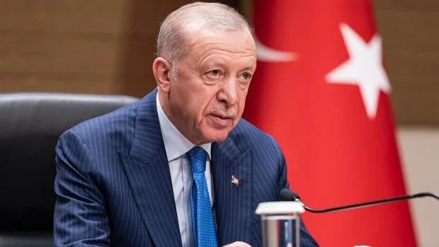 Ərdoğan: “Azərbaycanla koordinasiyalı şəkildə Ermənistanla normallaşmanı irəli aparırıq” Ərdoğan: “Azərbaycanla koordinasiyalı şəkildə Ermənistanla normallaşmanı irəli aparırıq”
