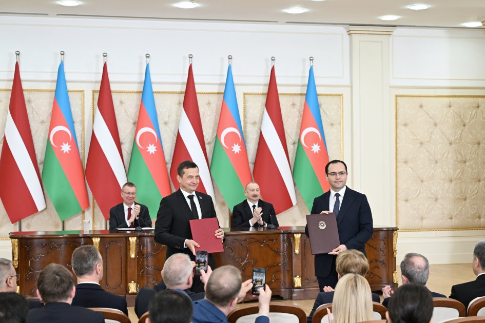 Azərbaycan və Latviya arasında sənədlər İMZALANDI - FOTO/VİDEO - foto 5