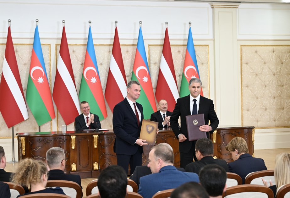Azərbaycan və Latviya arasında sənədlər İMZALANDI - FOTO/VİDEO - foto 2