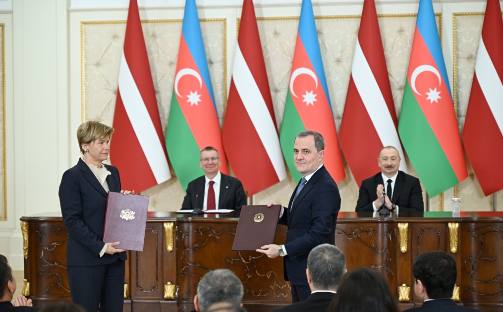 Azərbaycan və Latviya arasında sənədlər İMZALANDI - FOTO/VİDEO - foto 4