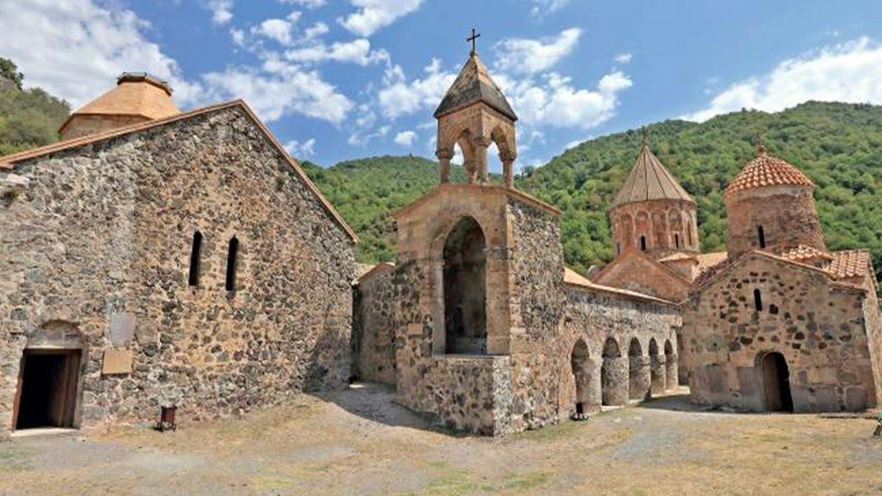 Məhv edilən tarix, saxtalaşdırılan İRS – Erməni vandalizminin izlərini daşıyan TARİXİ ABİDƏLƏRİMİZ - foto 9