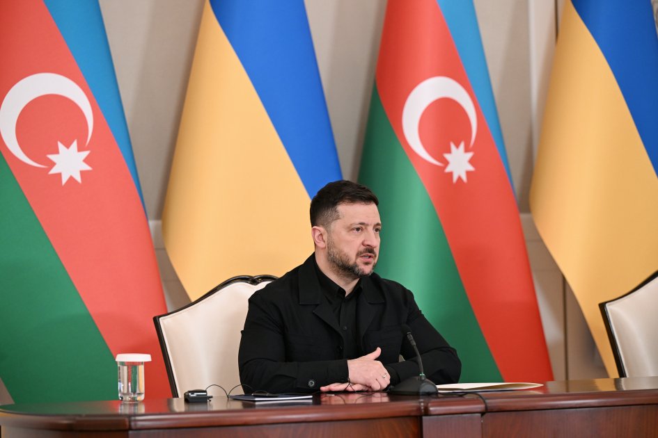 Zelenski Rusiya ilə Ukrayna arasındakı danışıqların Azərbaycanda keçirilməsini TƏKLİF ETDİ