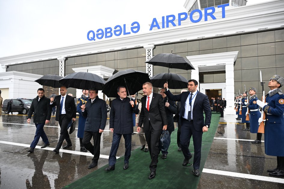 Çexiyanın Baş nazirinin Azərbaycana səfəri başa çatdı - FOTO